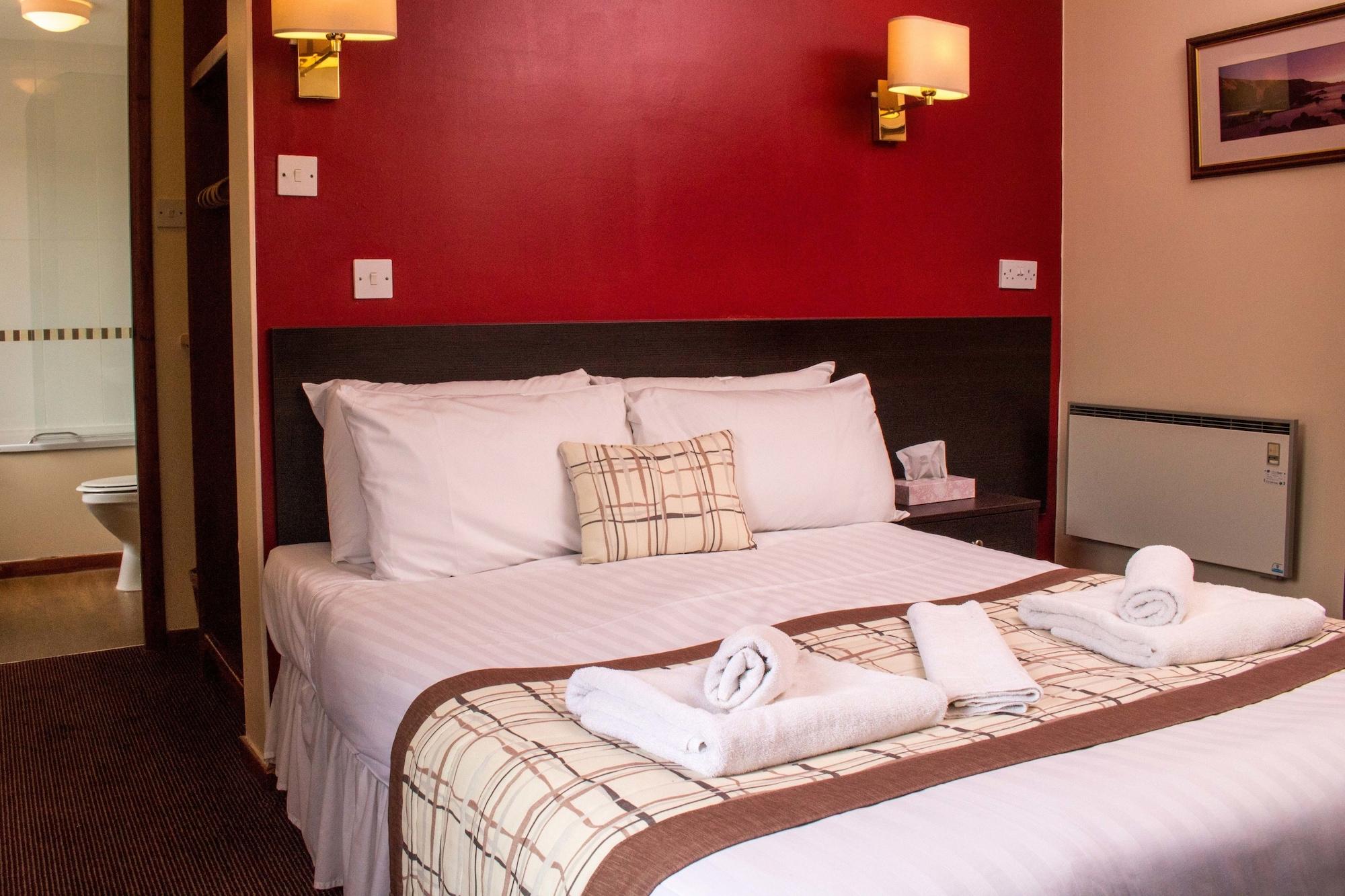 Kings Arms Hotel - A Bespoke Hotel Kyleakin Exteriör bild