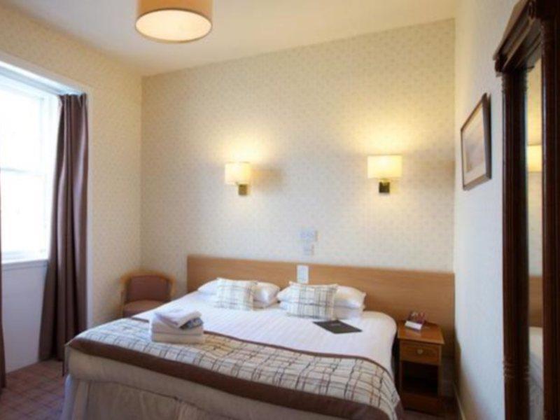 Kings Arms Hotel - A Bespoke Hotel Kyleakin Exteriör bild