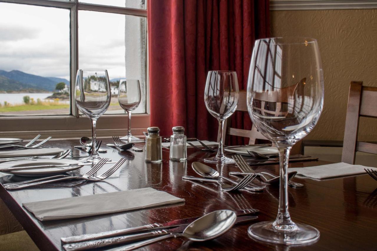 Kings Arms Hotel - A Bespoke Hotel Kyleakin Exteriör bild