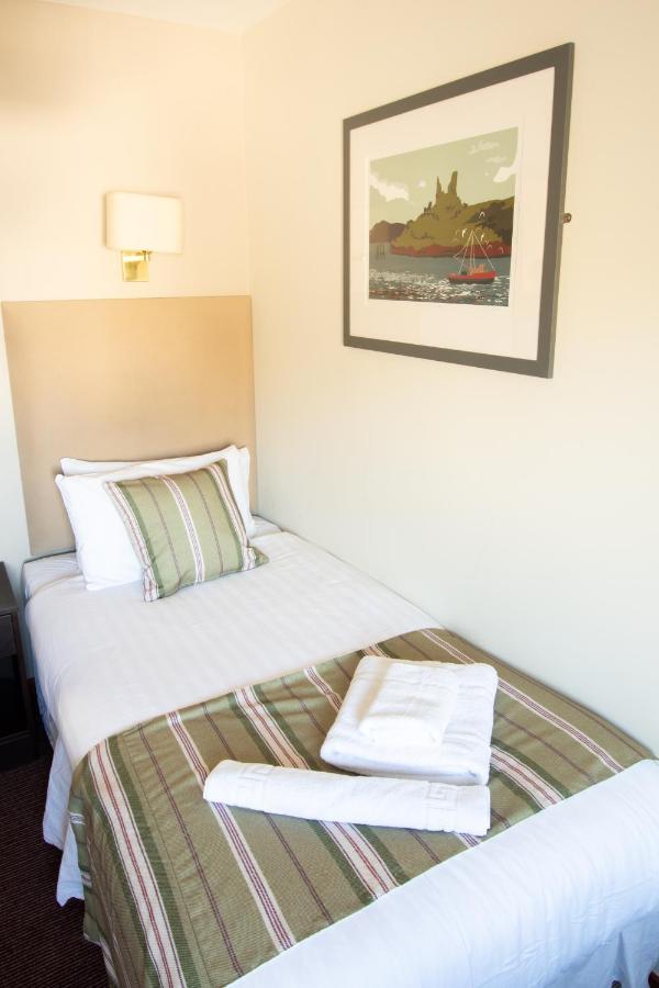 Kings Arms Hotel - A Bespoke Hotel Kyleakin Exteriör bild